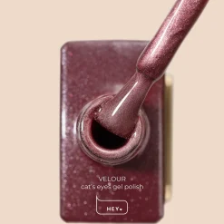 Alternative view of HEY LOVE - GEL POLISH - CAT EYE - VELOUR - 15ml